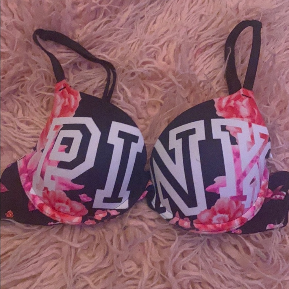 32B Vs PINK bra.